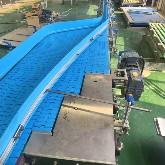 충전물 기계/라벨링 기계/인쇄 기계용 우유병 체인 컨베이어